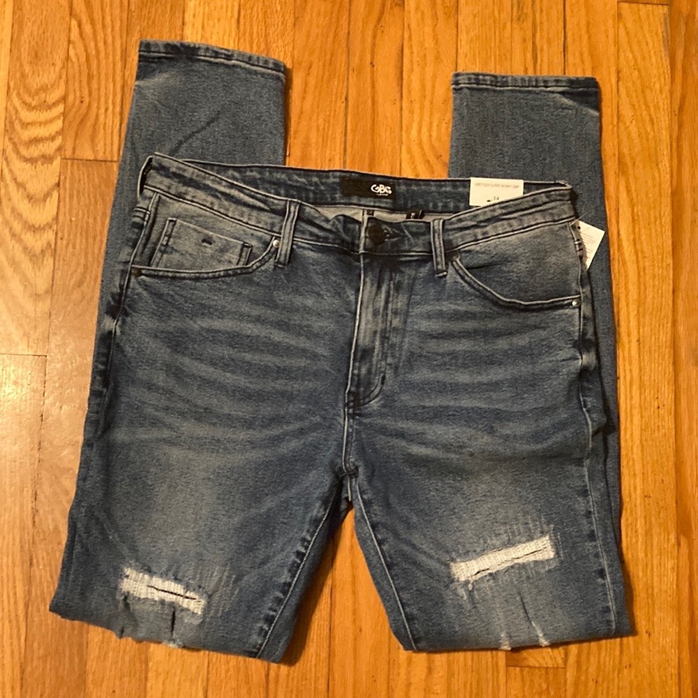 GBG men’s distressed jeans sz:34